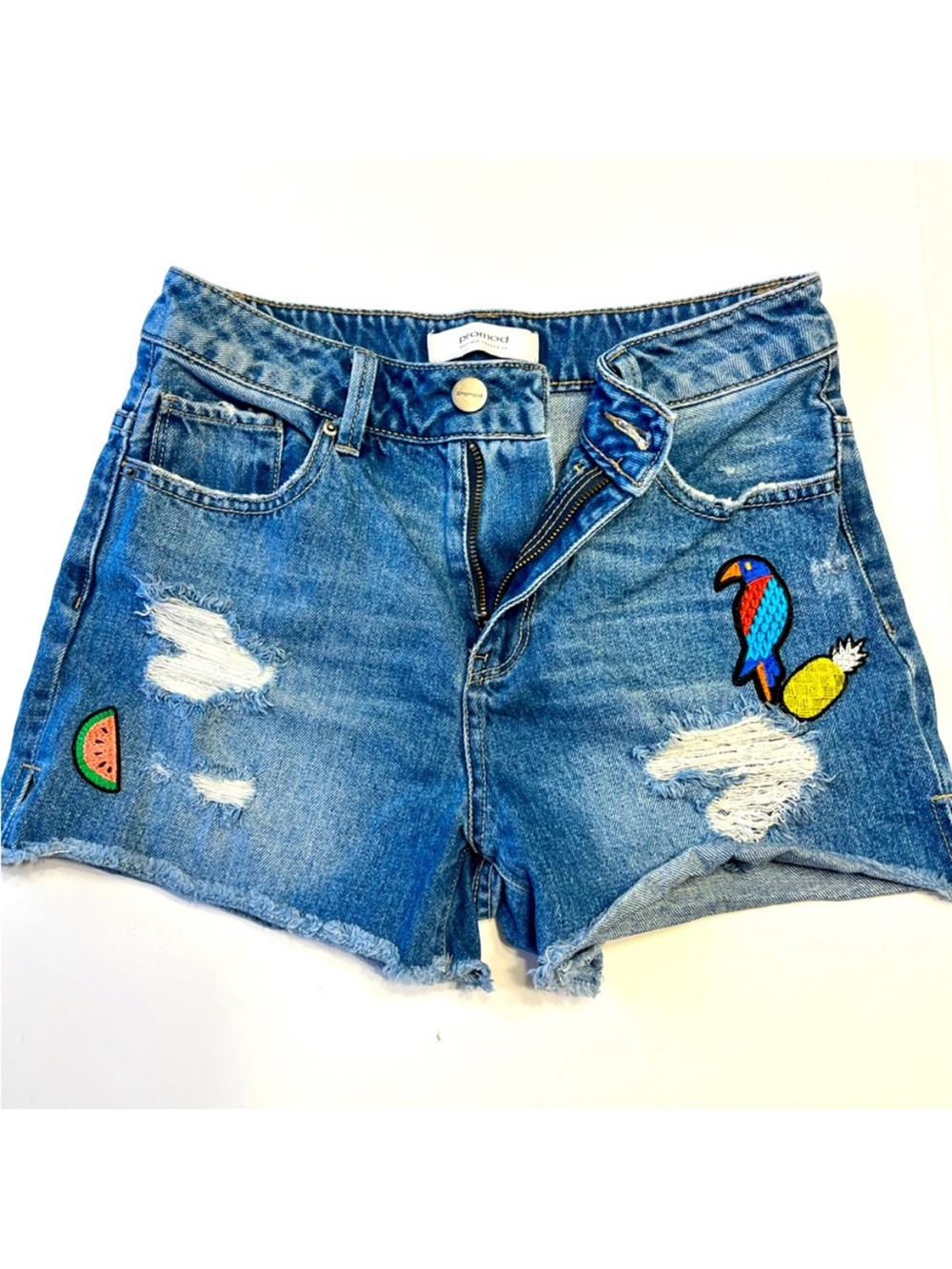 Promod Women’s  Embroidered Patches High Rise Cut Off Blue Denim Jeans Shorts 4